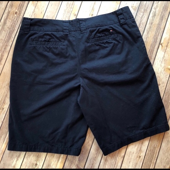 Women’s Tommy Hilfiger Chino Shorts - Picture 3 of 4